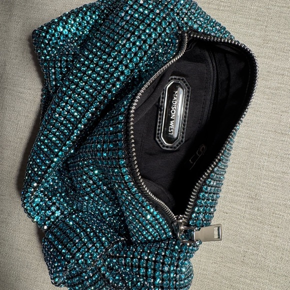 Sparkling Teal Beaded Handbag - Picture 2 of 3